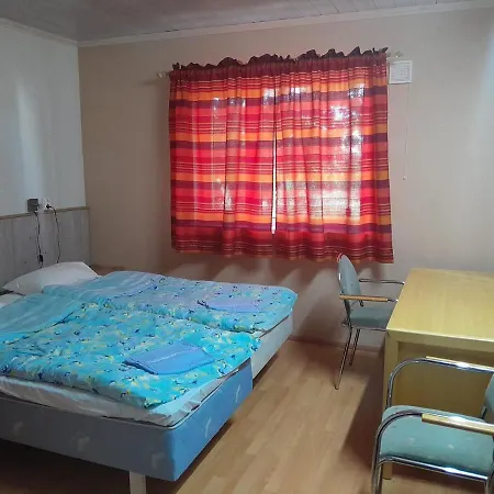 Tyrni ゲストハウス